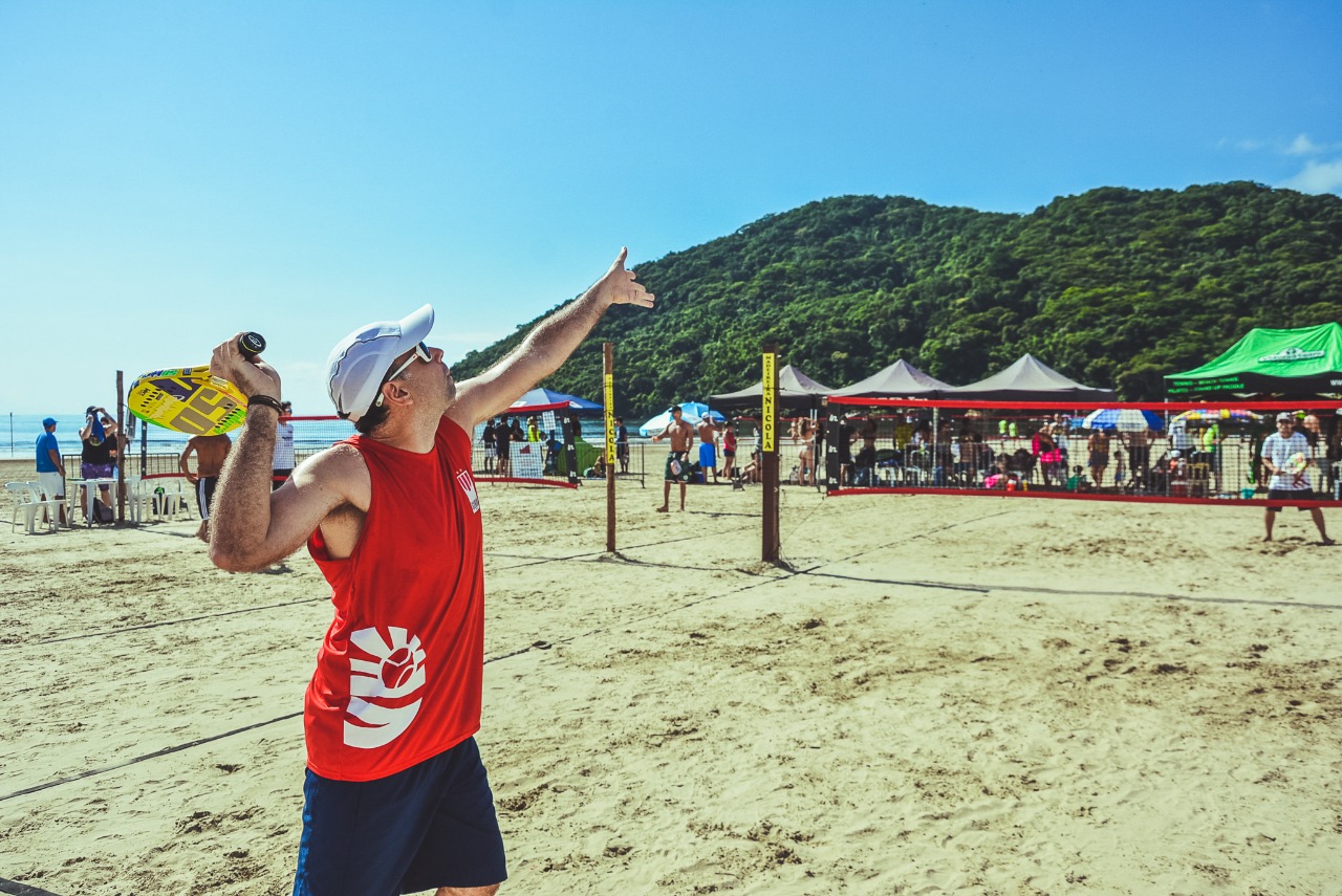 Torneio ‘Cantão Open de Beach Tennis’ agita a Praia da Riviera