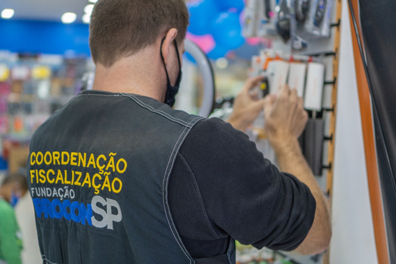 Procon realiza fiscalização em estabelecimentos de Bertioga