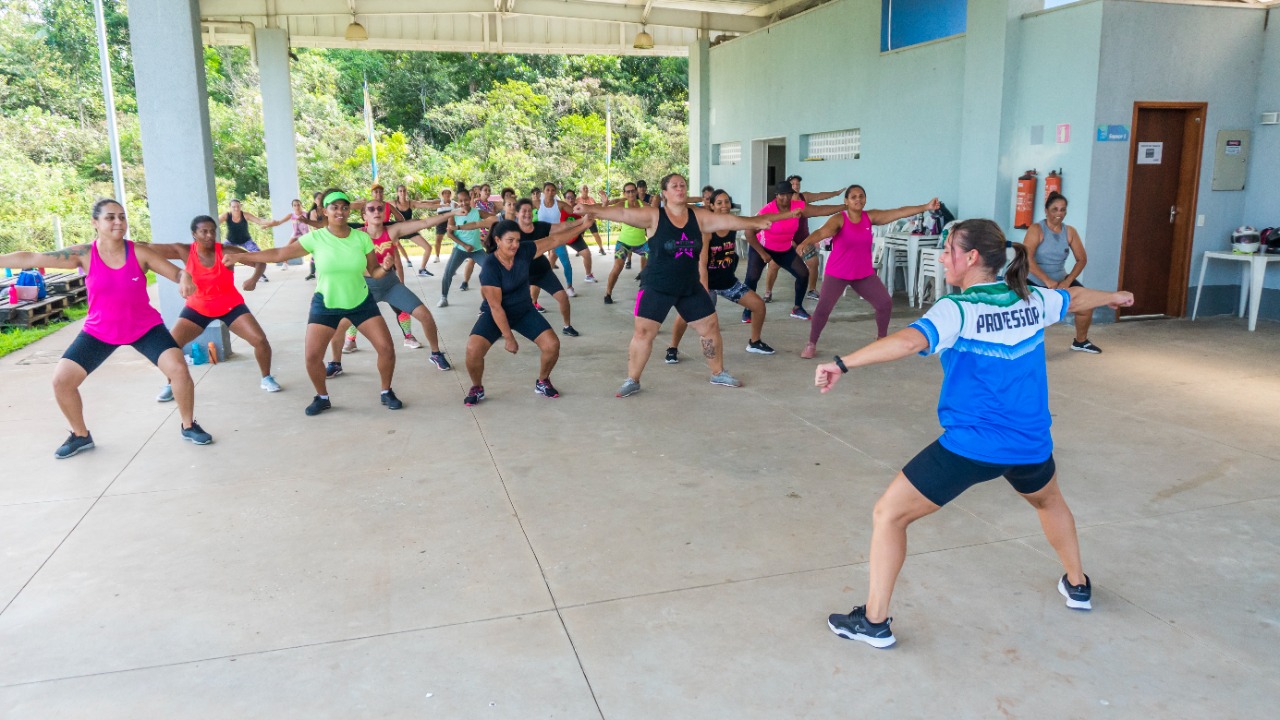 Aulão de alongamento e treinamentofuncional acontecem neste sábado (19) na Vila do Bem Boraceia