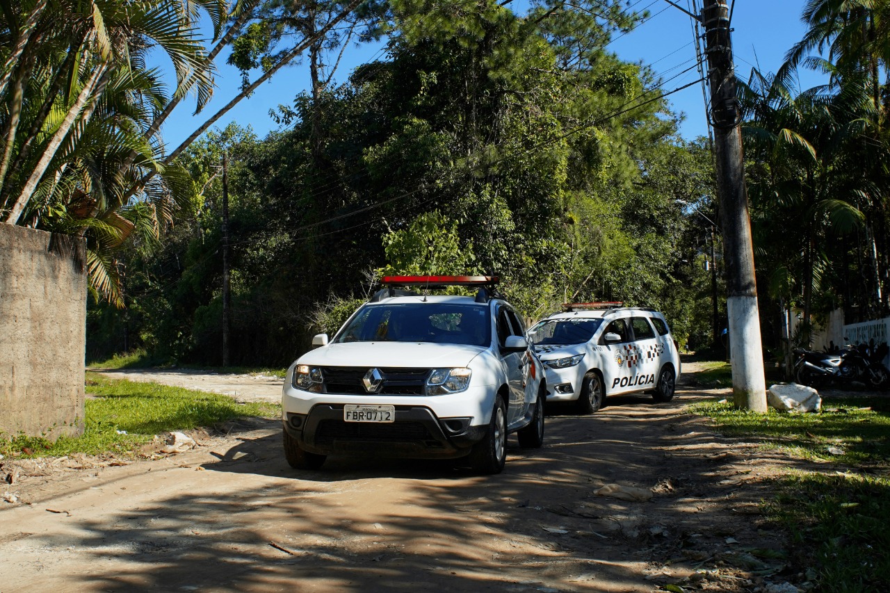 Operação ‘Ferro Velho’ de Bertioga apreende cabos de telefonia