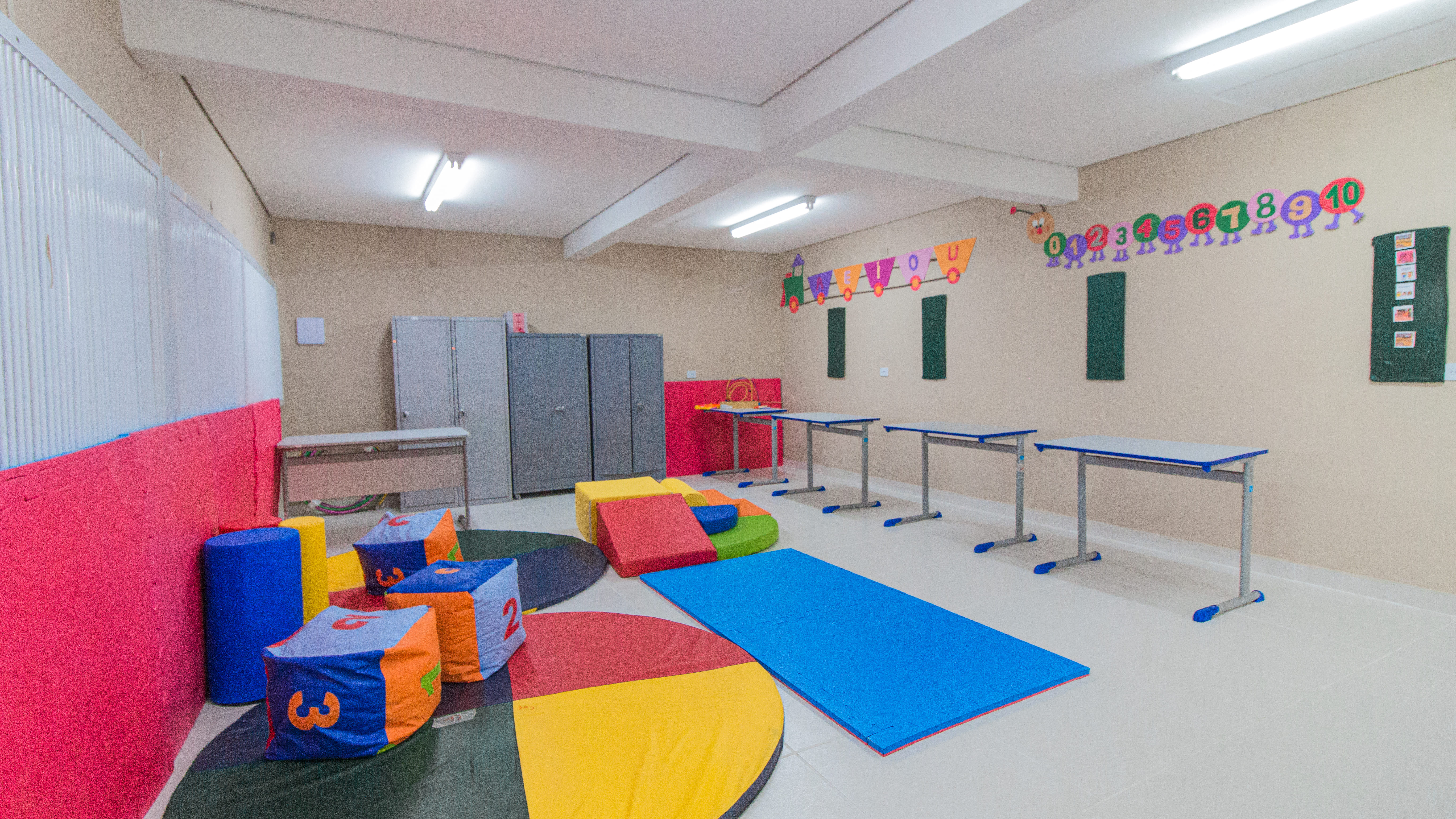 Prefeitura entrega novo Centro de Educação Especializado