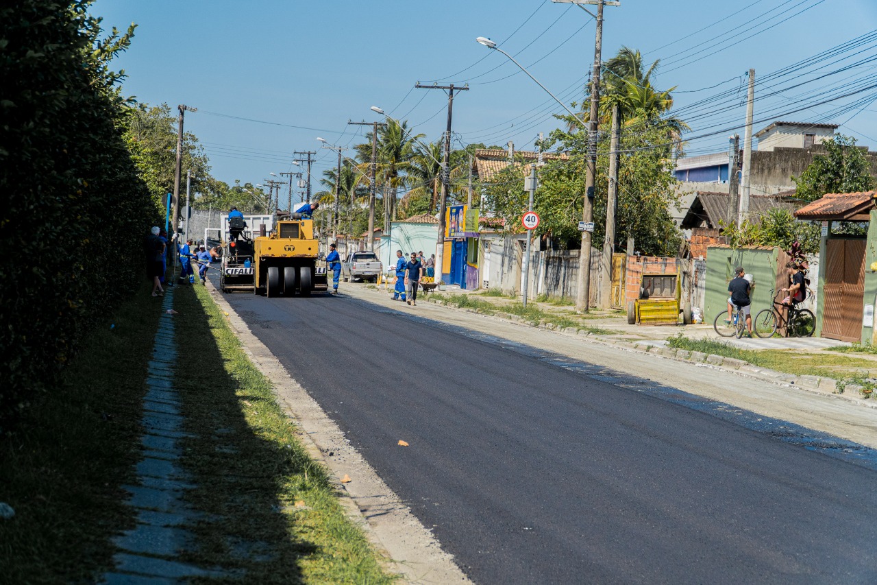 Rua Pastor Djalma da Silva Coimbra, no Rio da Praia, é pavimentada