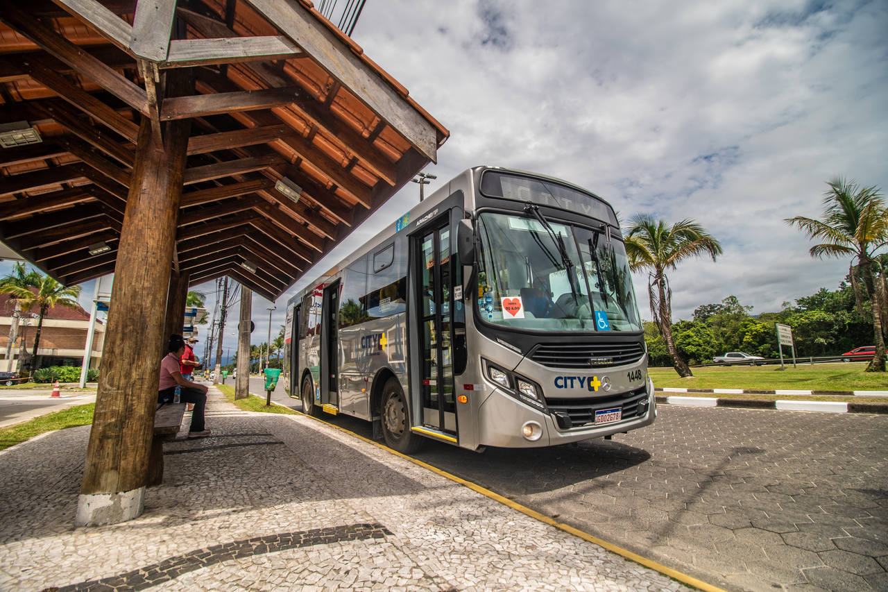 Audiência pública debate sobre transporte público em Bertioga