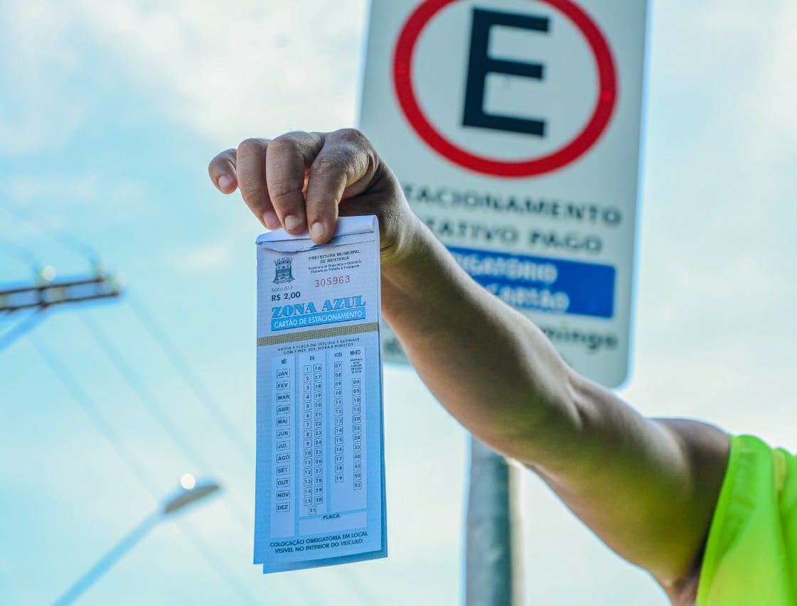 Prefeitura de Bertioga implanta estacionamento rotativo durante a temporada de Verão