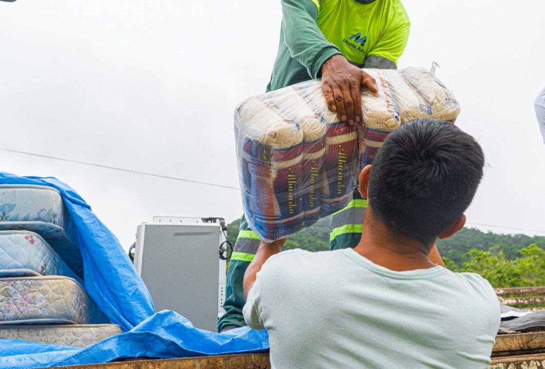 Prefeitura de Bertioga realiza ações para ajudar população da Aldeia Rio Silveira atingida pelas chuvas