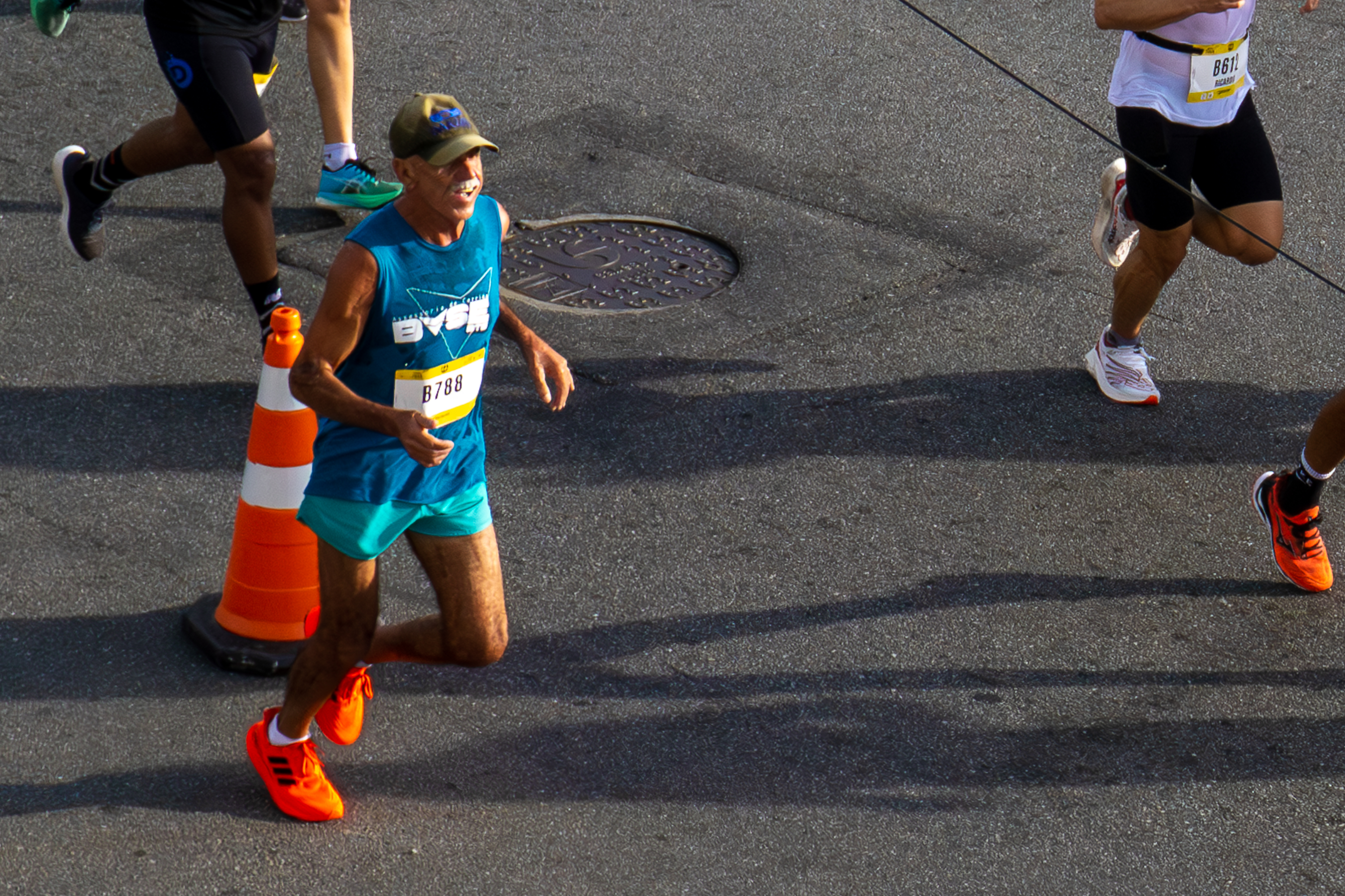 Maratonista de Bertioga conquista primeiro lugar em corrida renomada da região