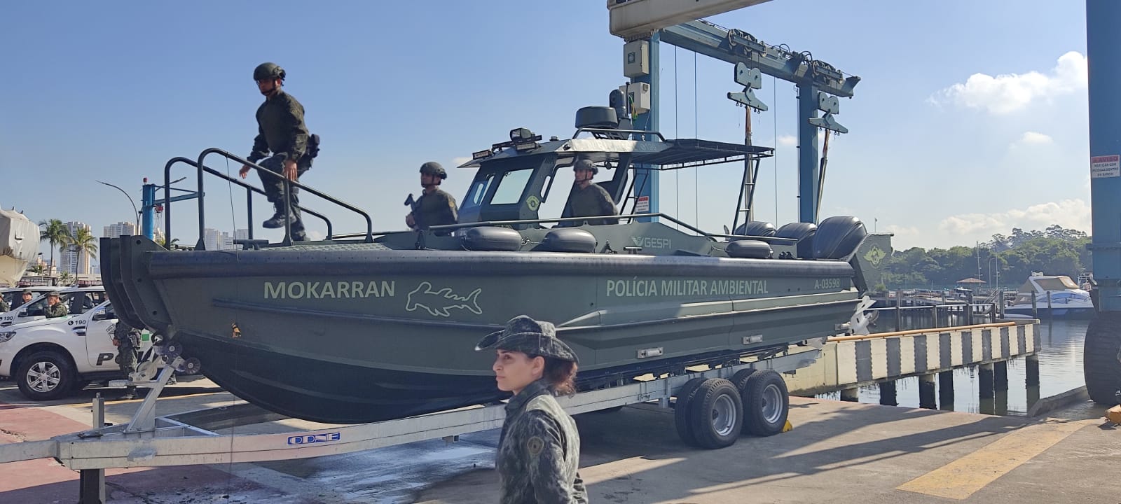 Embarcação blindada deve reforçar segurança e turismo náutico em Bertioga