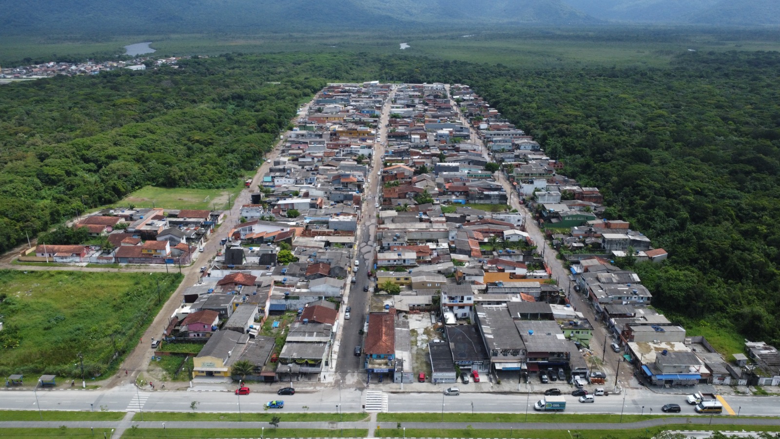 Prefeitura de Bertioga entrega títulos de legitimação de 4 localidades