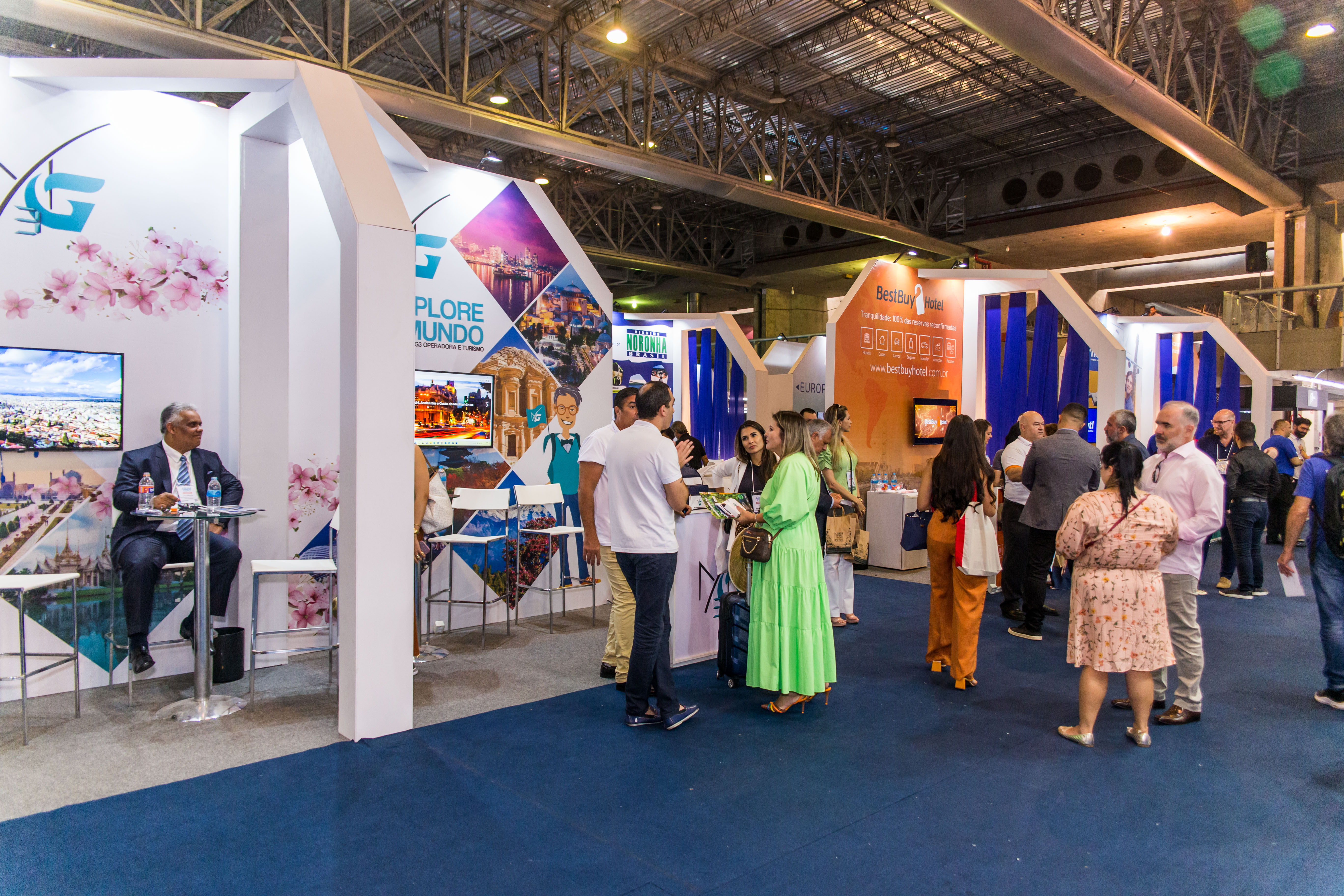 Destinos turísticos e setor náutico de Bertioga são expostos em renomadas feiras em São Paulo e Rio de Janeiro 