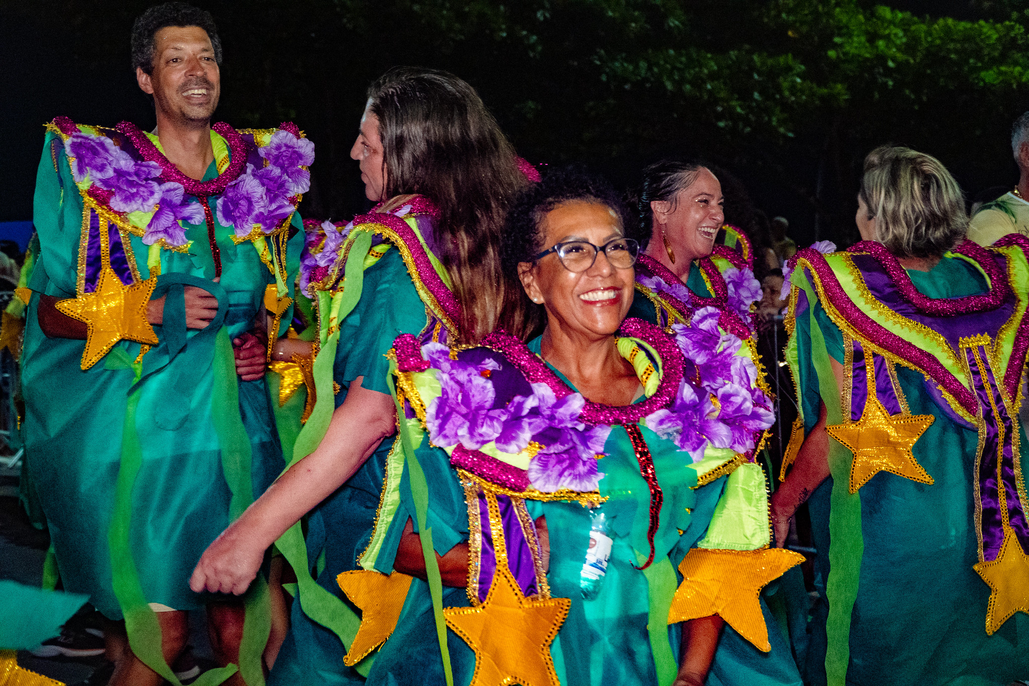 Evento gratuito da Escola de Samba Bisnetos do Cacique promove muito samba no pé e premiação para mulheres em Bertioga