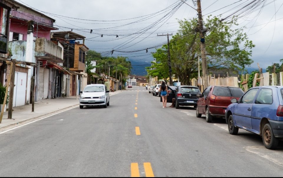 Pavimentação do Jardim Veleiros permite novo caminho para travessia de balsas Bertioga/Guarujá