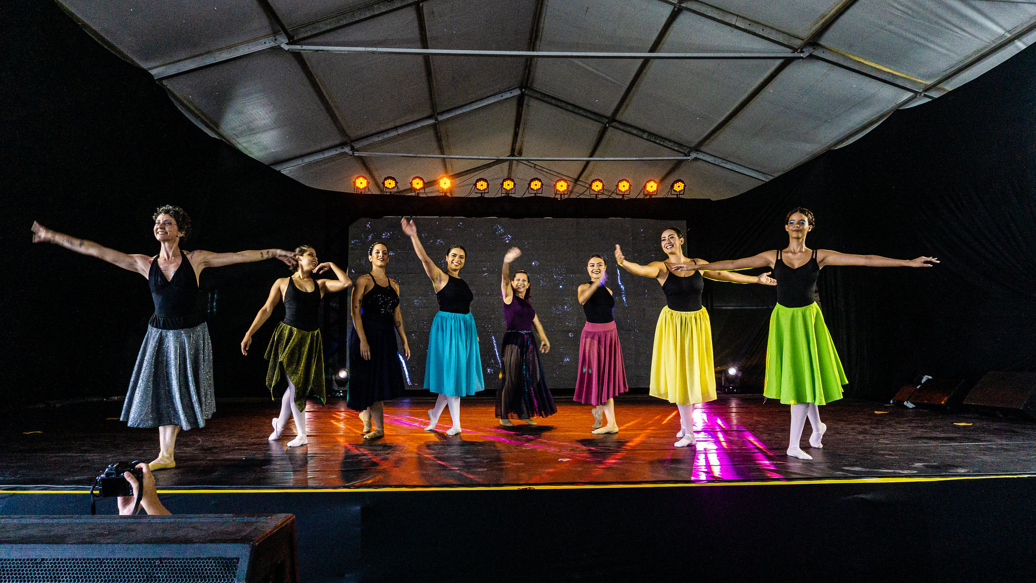 Dia internacional da dança: uma história de paixão e dedicação em Bertioga