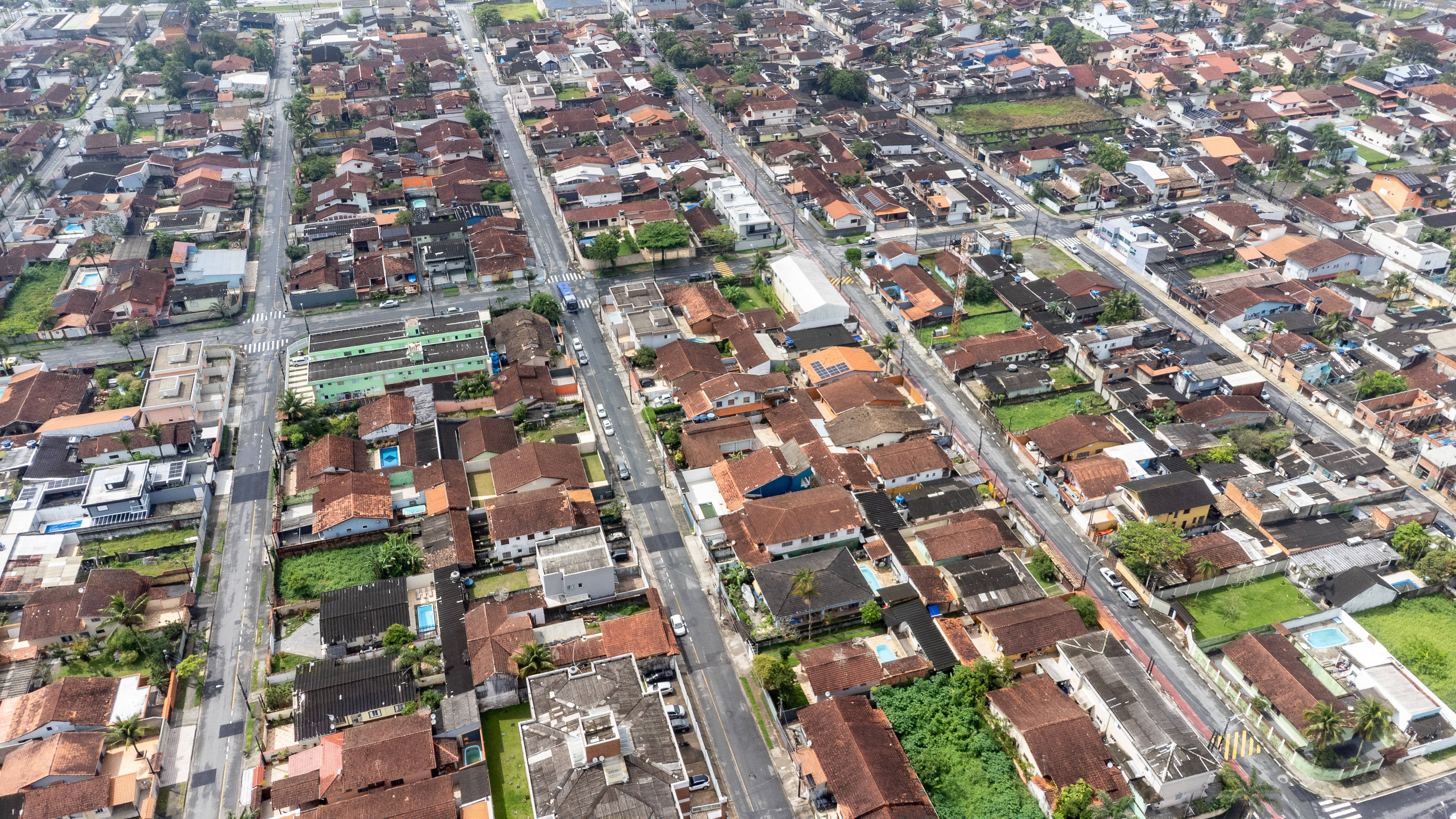 Prefeitura de Bertioga avança em ações para assegurar moradia e apoio social à Vila Tupi