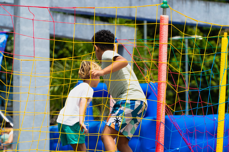 Projeto Ruas e Praças de Lazer garante domingo de esporte e brincadeiras em Bertioga