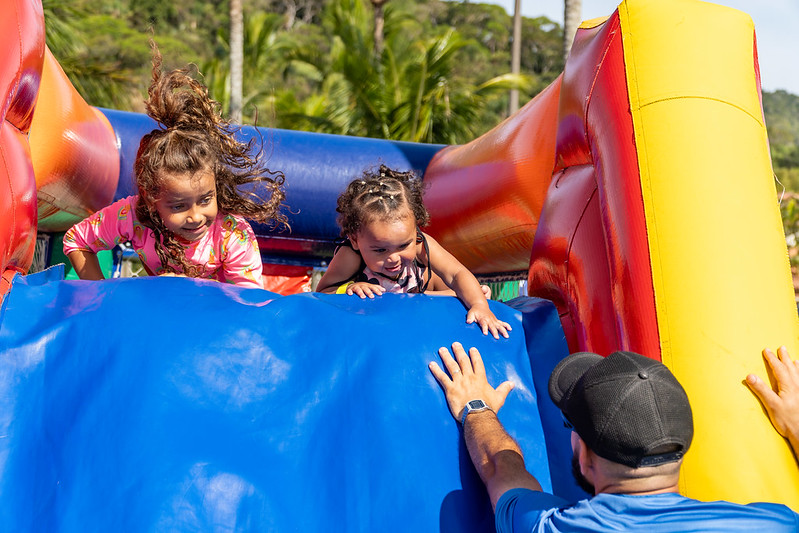 Ruas e Praças de Lazer anima moradores com programação gratuita em dois bairros de Bertioga