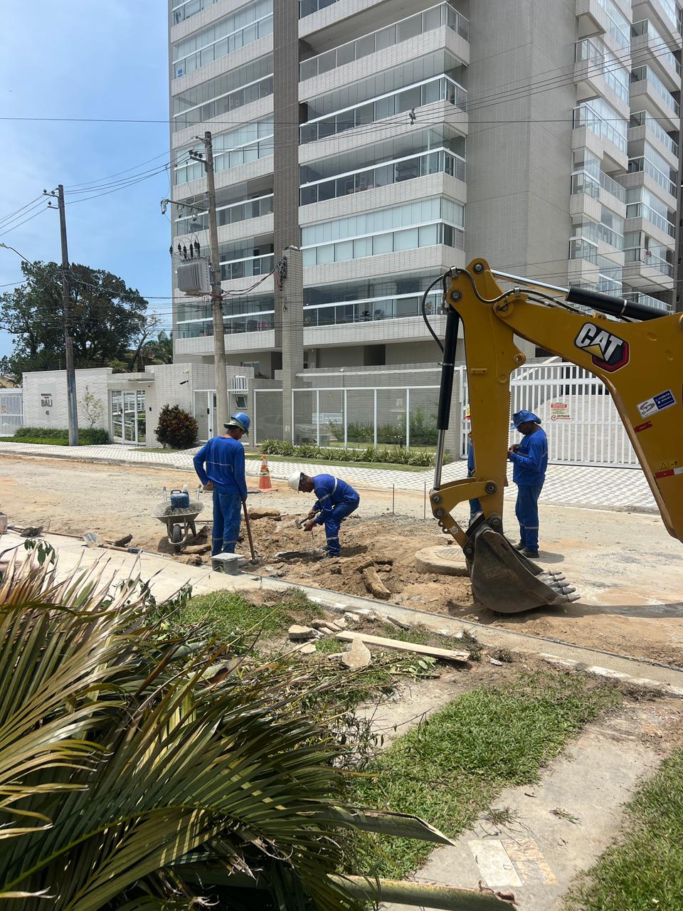 Prefeitura inicia obras de pavimentação no Maitinga