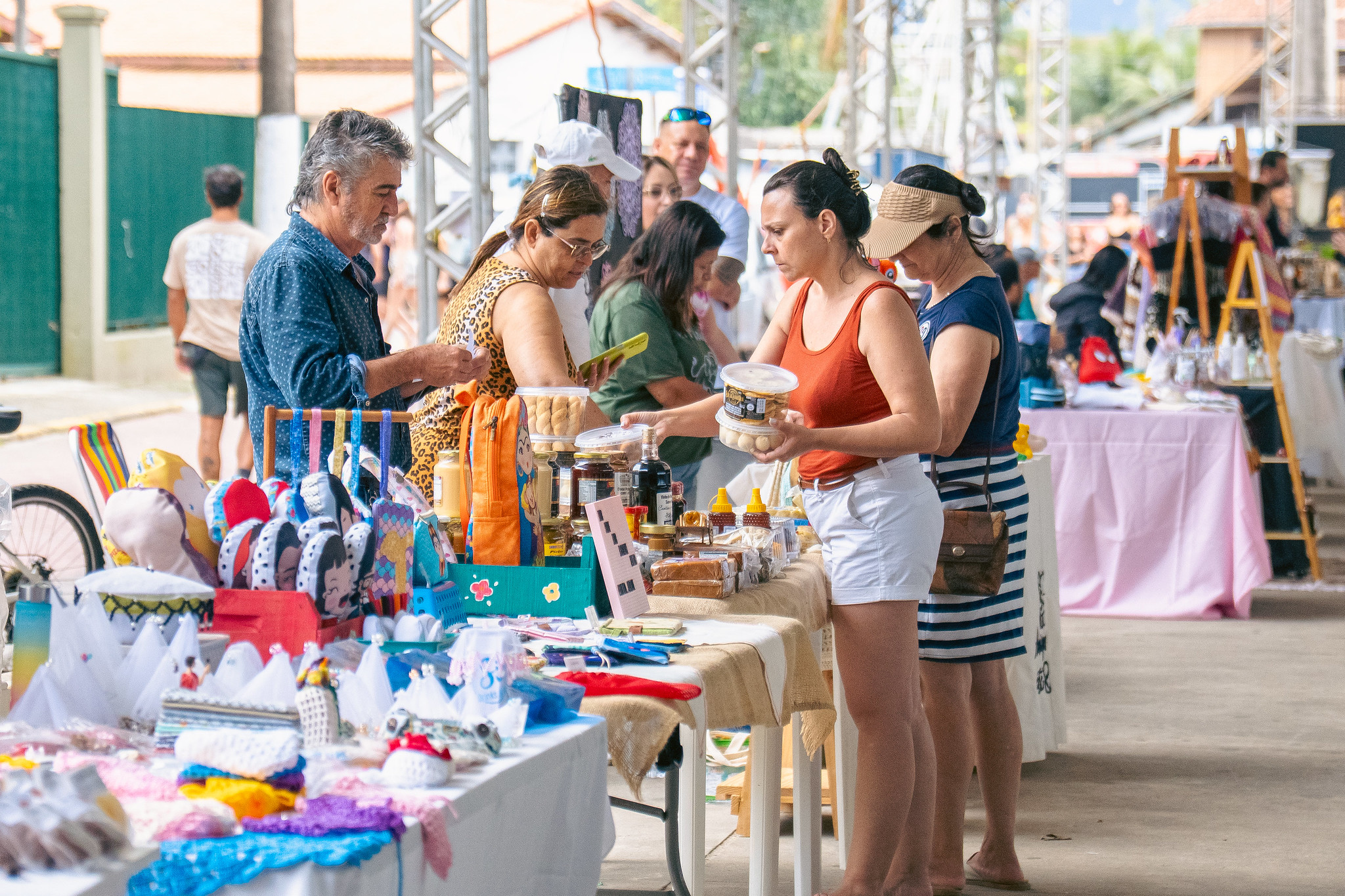 Bertioga recebe IV Feira de Economia Criativa e  Solidária neste sábado (13), na Tenda de Eventos