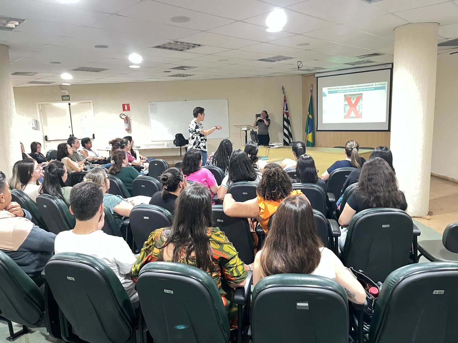 Assistência Farmacêutica de Bertioga participa de treinamento regional sobre manejo de caneta reutilizável de insulina