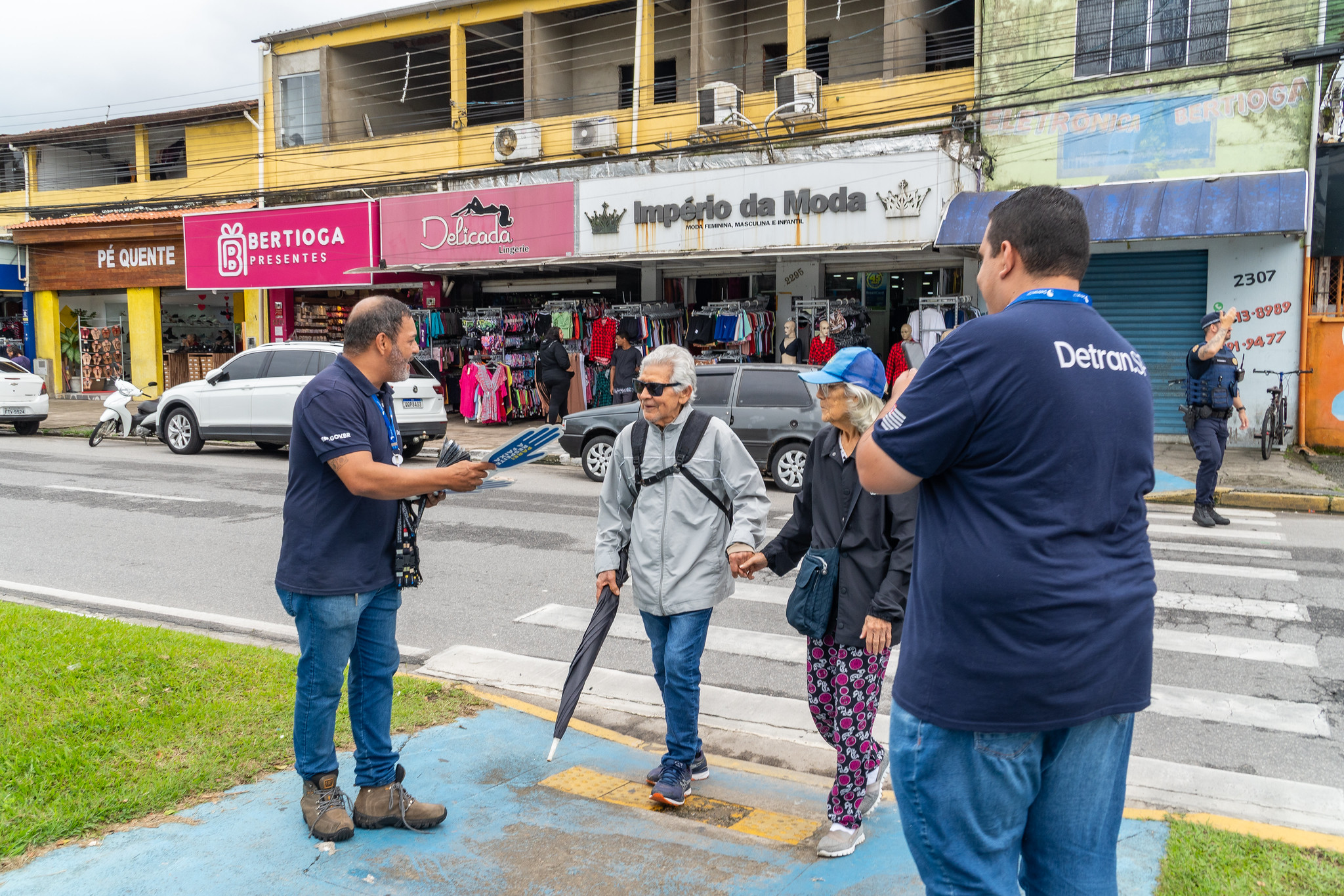 Bertioga realiza pedágio educativo sobre regras de trânsito e uso de bikes elétricas nesta terça (20)