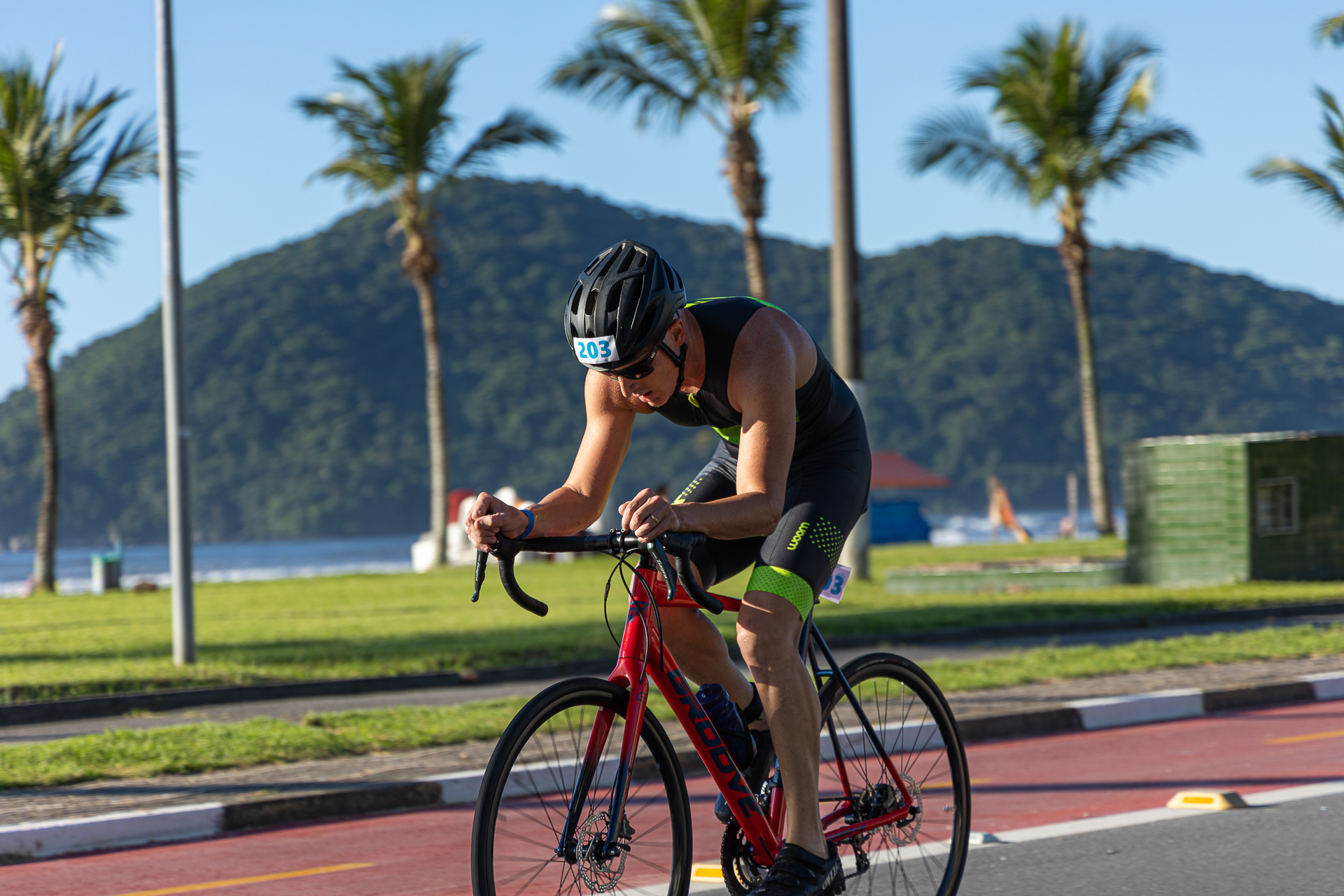 Blue Series Bertioga 2026 reúne 600 atletas na Praia da Enseada neste domingo (1)