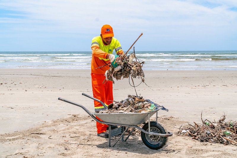Serviços Urbanos de Bertioga intensificam limpeza e recolhem mais de 6,4 mil toneladas de resíduos