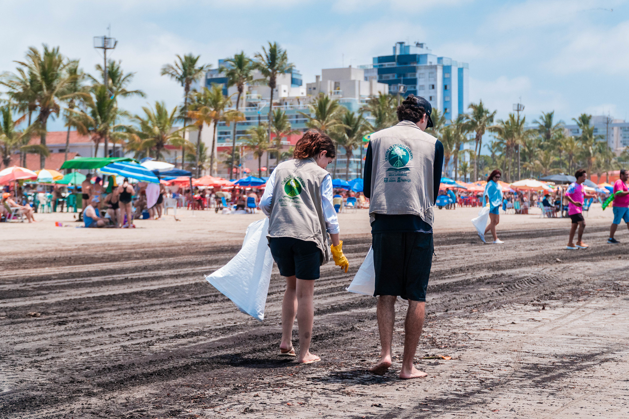 Mutirão de limpeza e conscientização ambiental mobiliza Praia da Enseada e Cantão do Indaiá neste sábado (7)