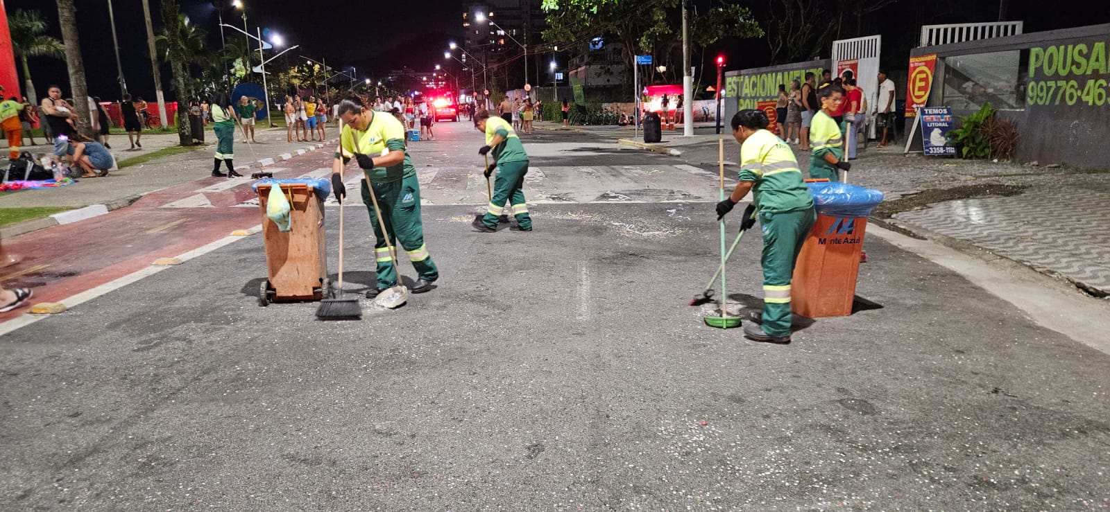 Bloco da limpeza recolhe mais de 900 toneladas de resíduos no Carnaval de Bertioga