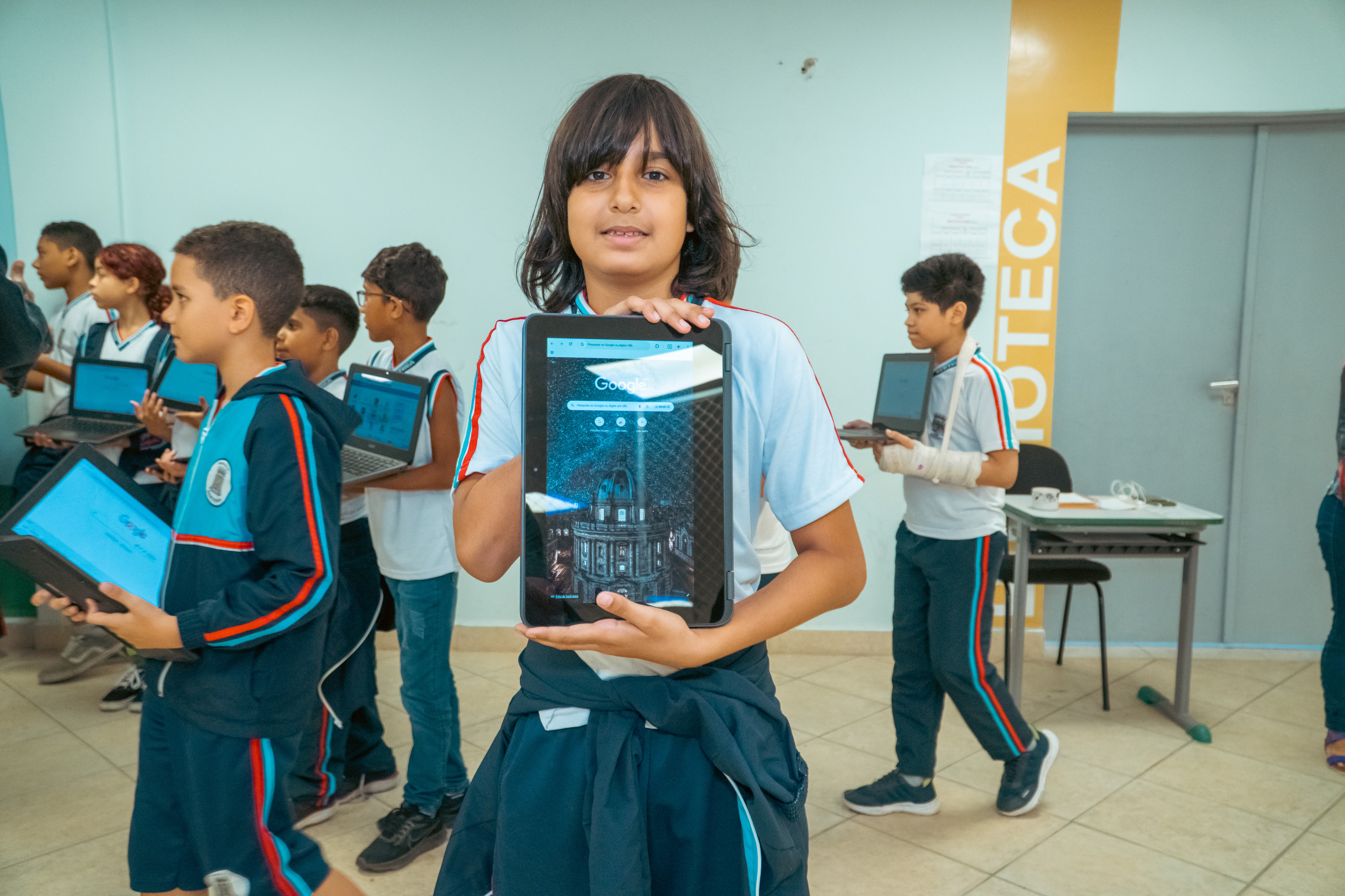 Prefeitura de Bertioga realiza aula inaugural do Programa Aluno Tutor de Tecnologia 2026