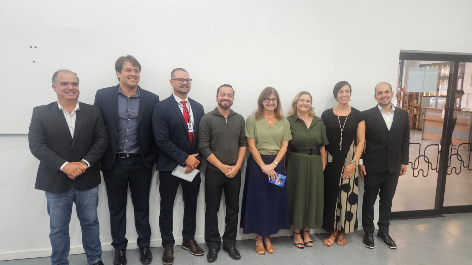 Representantes de Bertioga participam de solenidade de adesão ao Programa Time Brasil