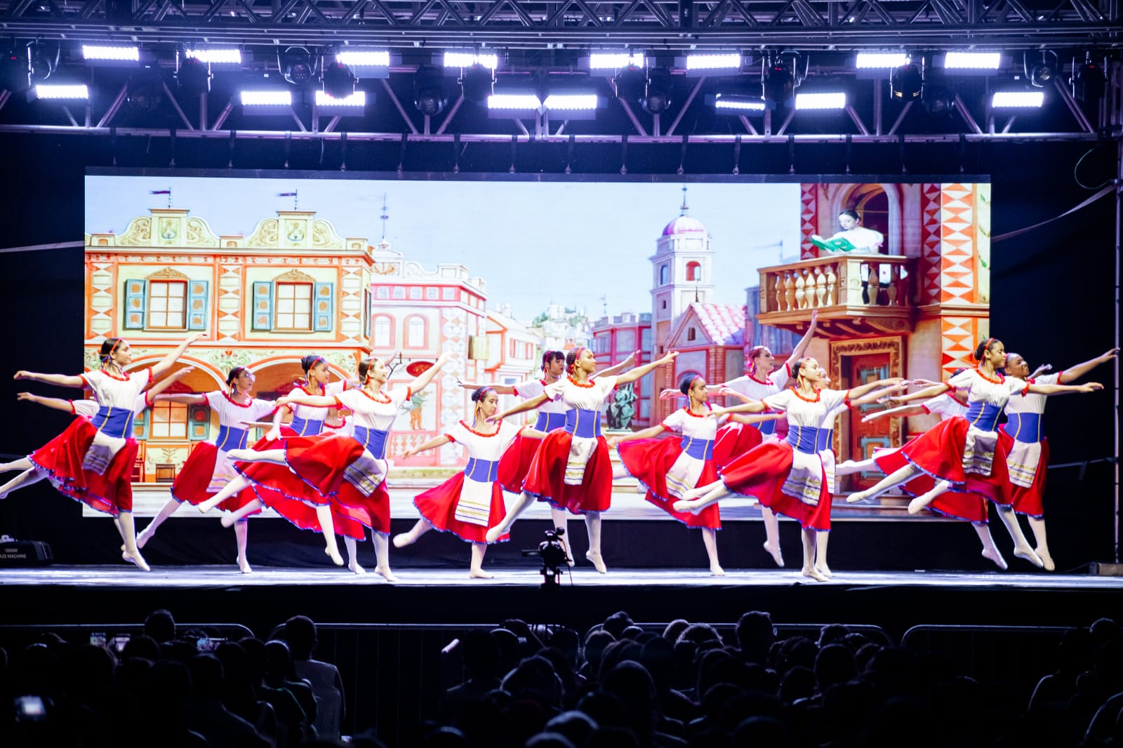 Corpo de Baile Municipal de Bertioga participa de visita cultural em homenagem a Ana Botafogo