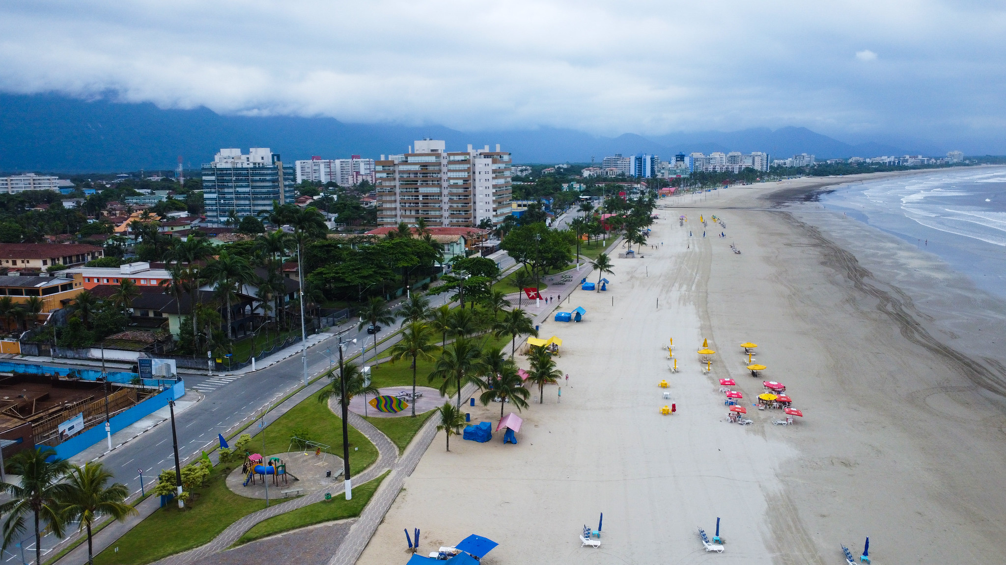 Avenida Tomé de Souza terá interdição total para desfile dos 35 anos de Bertioga