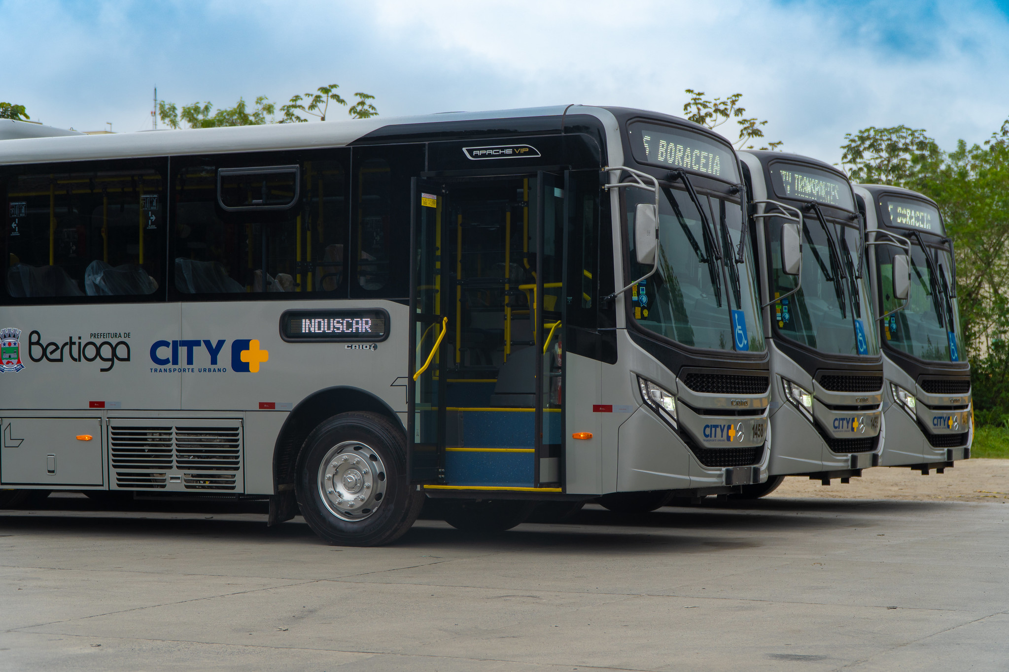Aniversário de Bertioga terá transporte público gratuito para celebrar os 35 anos da cidade