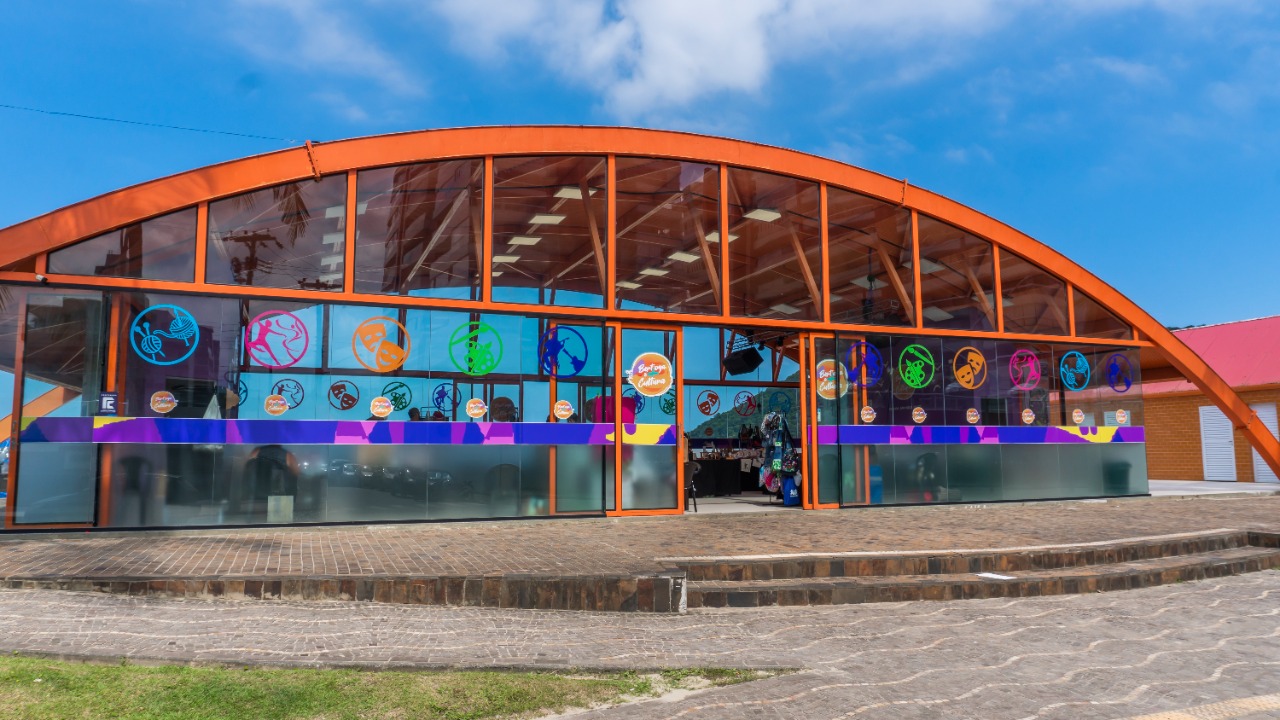 Bertioga promove encontro com profissionais holísticos para mapear experiências de bem-estar no município