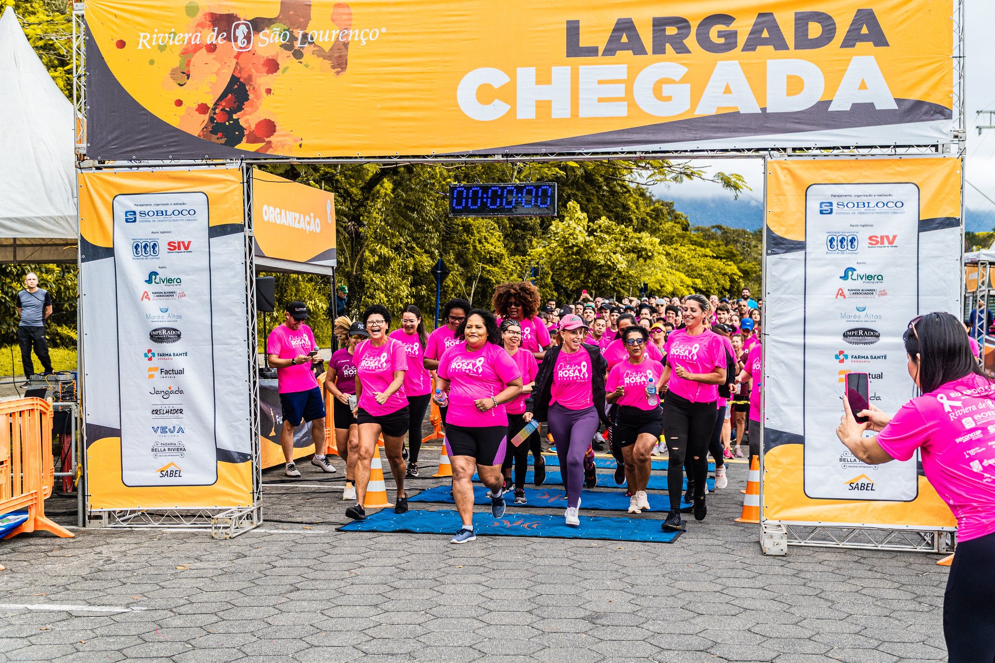 Bertioga recebe Circuito de Corridas da Riviera com edição especial do Outubro Rosa