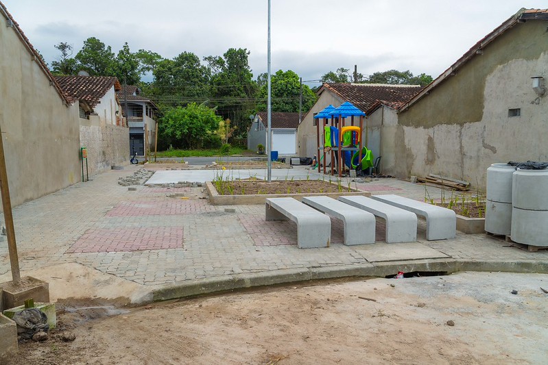 Praças do Indaiá ganham forma e entram na fase de acabamento